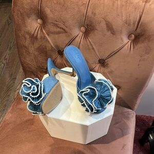 Elegant Blue Women's Heels with Pearl Detailing